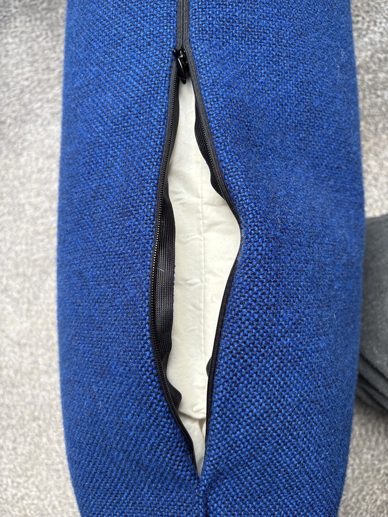 Image 1 of Cojín de lana de Claire Vos