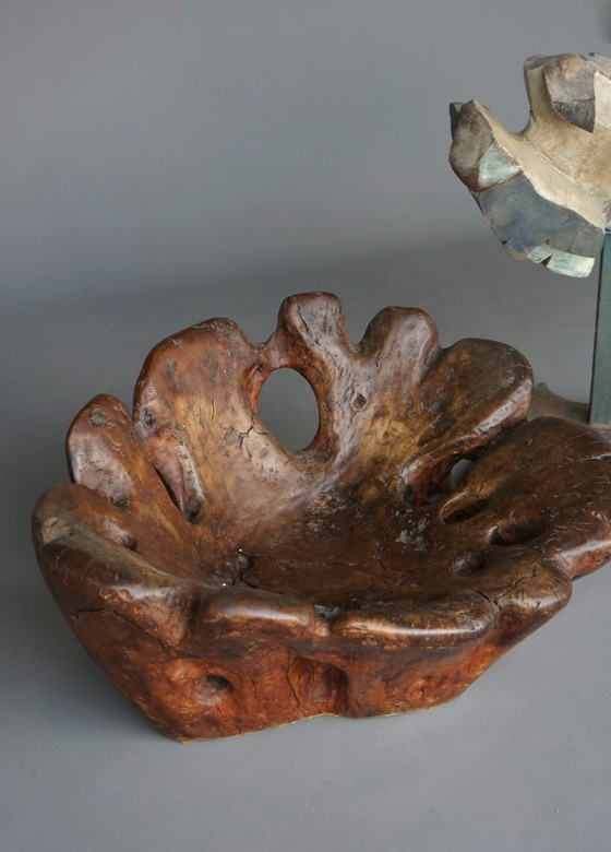 Image 1 of Geschnitzter Massivholzstuhl, 1970