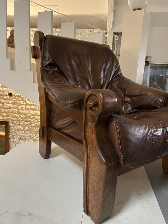 Image 1 of Conjunto de sofá y 2 sillones de los años 60 en madera y cuero