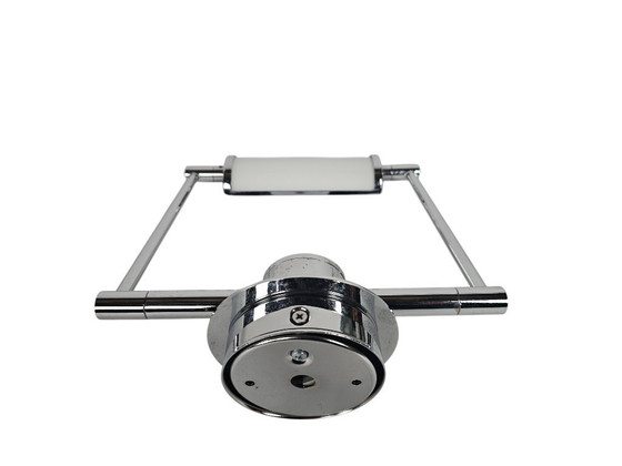 Image 1 of Stijlvolle wandlamp, kwaliteit en modern Italiaans design - Het armatuur kan aan de wand of aan het plafond worden bevestigd en 