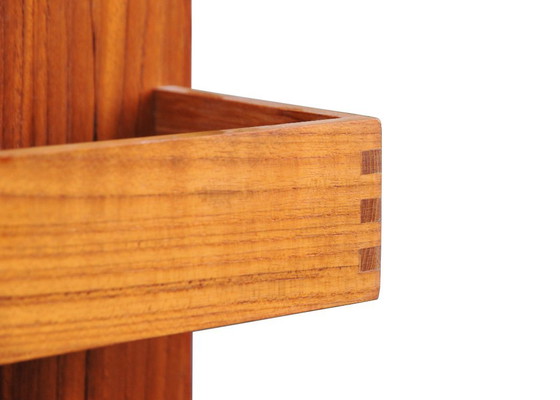 Mueble bar danés de teca de Illum Wikkelsø para CFC Silkeborg, años 60 – Wood (photo 10 of 11)