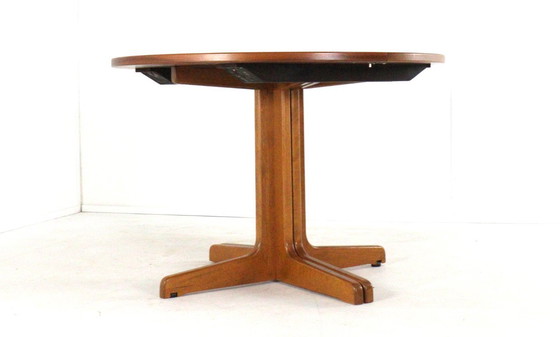 Image 1 of Thonet round 2x extendable dining table vintage table