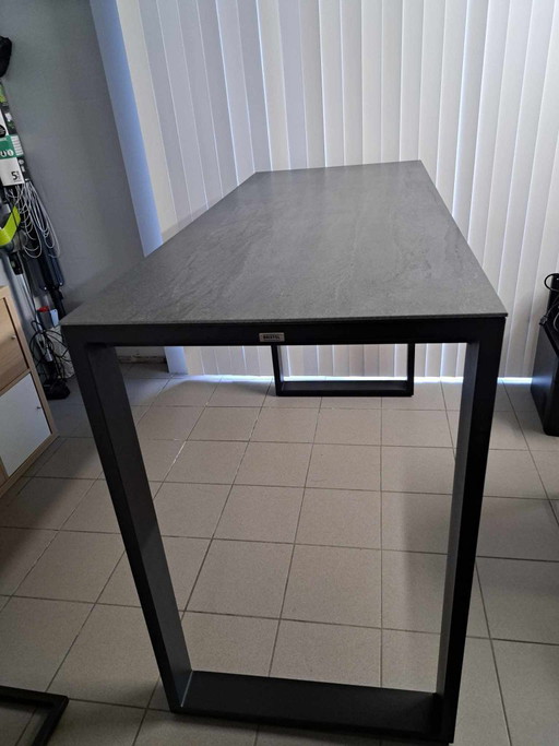 Bristol High Dining Table (Bar Table)
