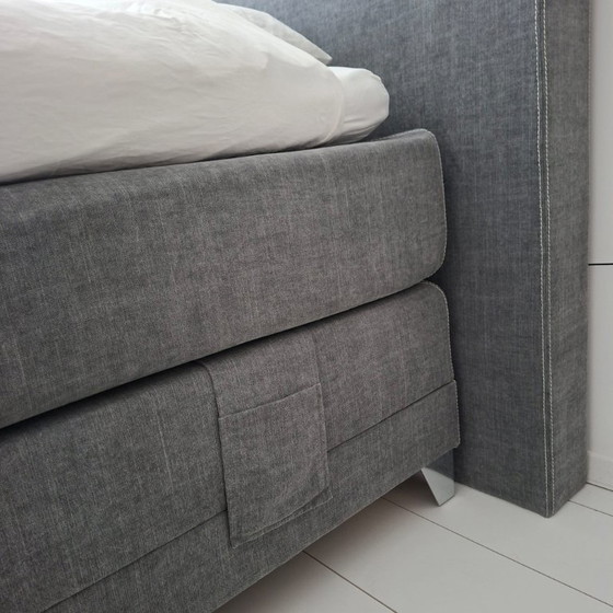 Image 1 of Base de colchón Swiss Sense | Tamaño único 200×220 cm | En perfecto estado + luces