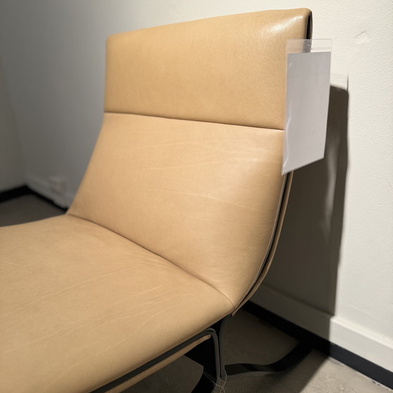 Image 1 of Eyye Juno fauteuil