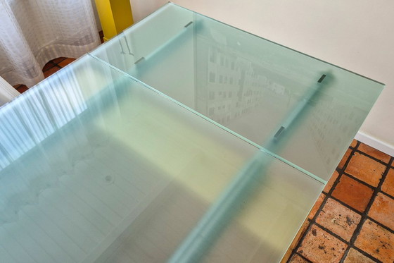 Image 1 of Saut sur échasses 430