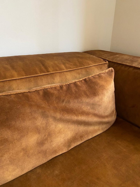 Image 1 of Divano angolare Mouna, marrone dorato – velluto, comodo e spazioso