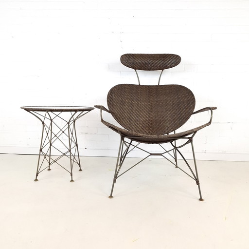 Vintage Yuzuru Yamakawa easy chair met salontafel