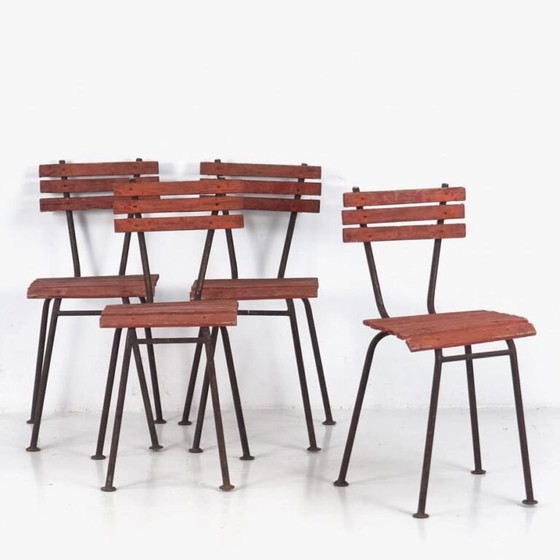 Set of antique red garden chairs (c.1920). Set of 4 pieces – Wood, Metal, Vintage (photo 7 of 15)