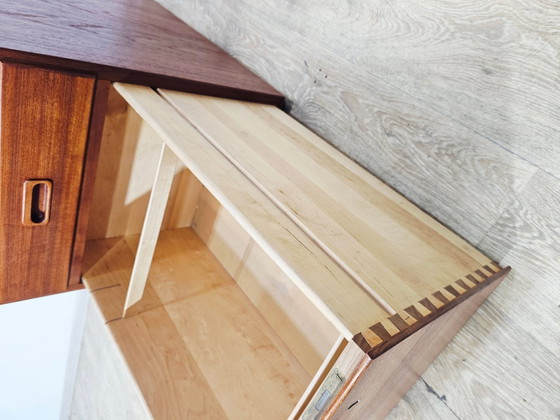Contenitore vintage in teak di Niels Jonsson per Hugo Troeds, anni '60 – Armadi contenitori (photo 6 of 15)