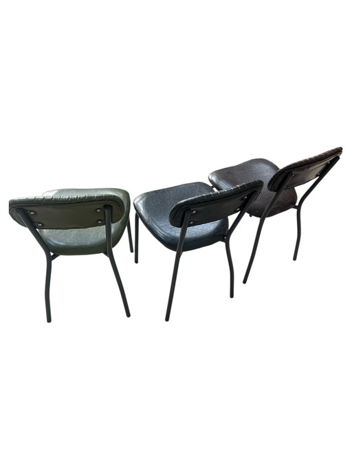 Set van 3 leren en metalen stoelen