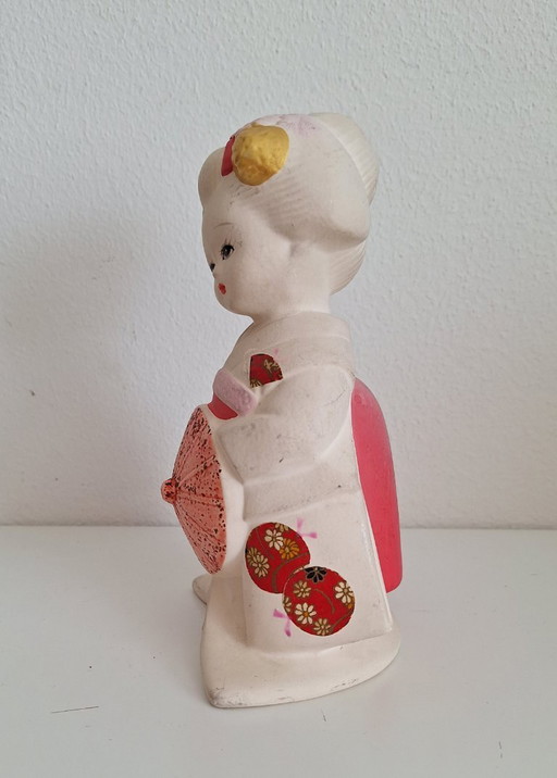 traditional Japanese woman figure