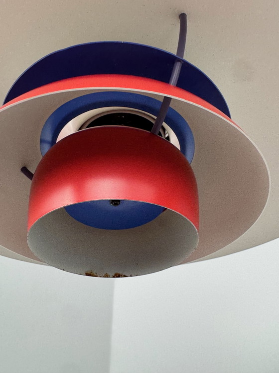 Image 1 of Lampada a sospensione Louis Poulsen PH 5 – Iconica classica del design danese in rosso