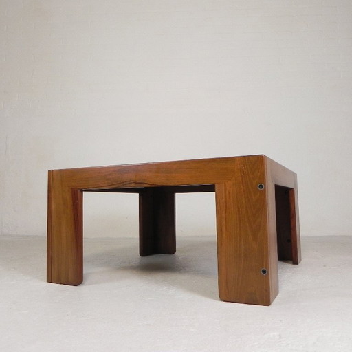Vintage Italian coffee table, model 771 by Afra and Tobia Scarpa for Cassina, 1960s