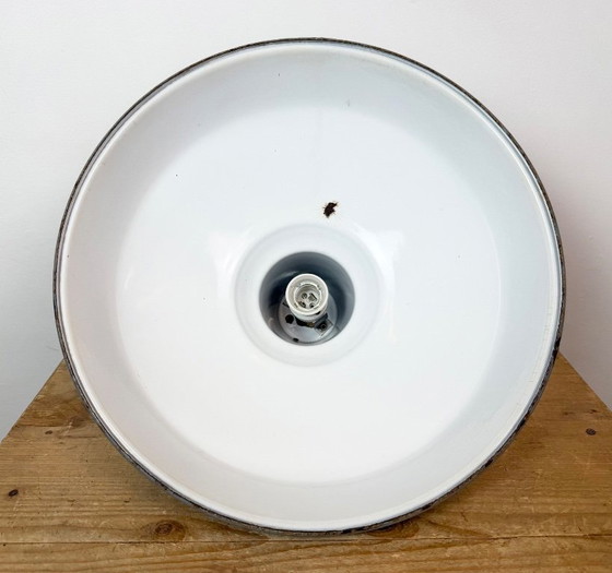 Industrial British Grey Enamel Factory Pendant Lamp, 1960s – Iron (photo 17 of 17)