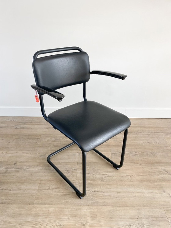 Image 1 of Gispen - Dutch Originals - zwart - buisframestoel