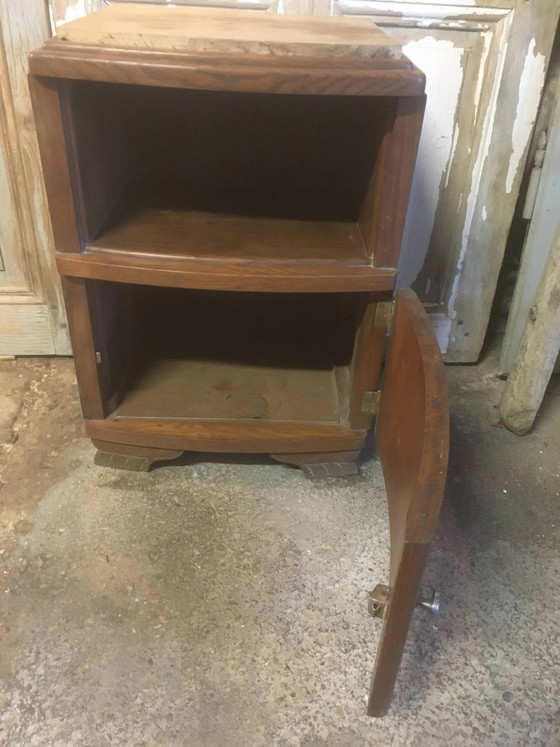 Table de chevet en chêne des années 1930/1940. – Tables de nuit, Vintage (photo 5 of 16)