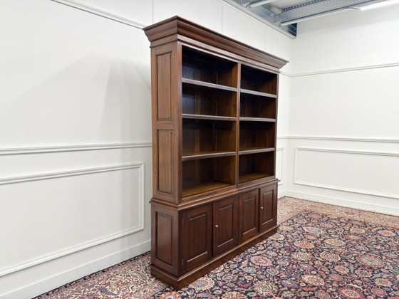Libreria classica inglese semi-aperta – Librerie, Legno, Ottone (photo 4 of 13)