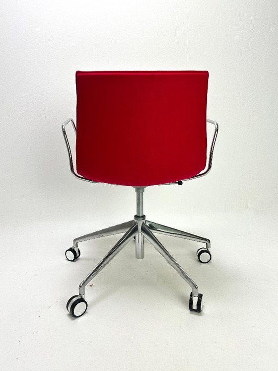 Image 1 of Silla de diseño Arper Catifa 46