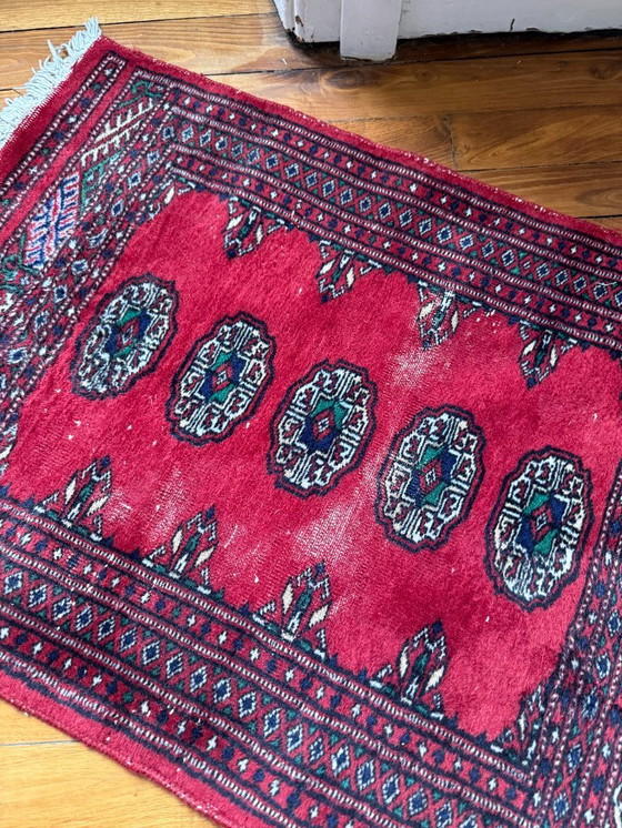 Image 1 of Tappeto di lana tessuto a mano realizzato in Pakistan