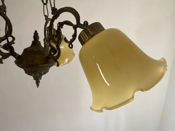 Vintage Joegoslavische kroonluchter met 3 lampen en opaalglas, jaren 60-70. – Metal (photo 9 of 11)
