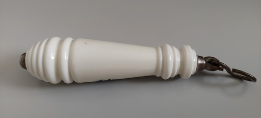 Antiker Toilettengriff aus Porzellan