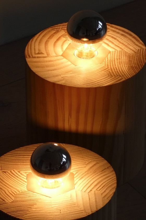 Image 1 of base light