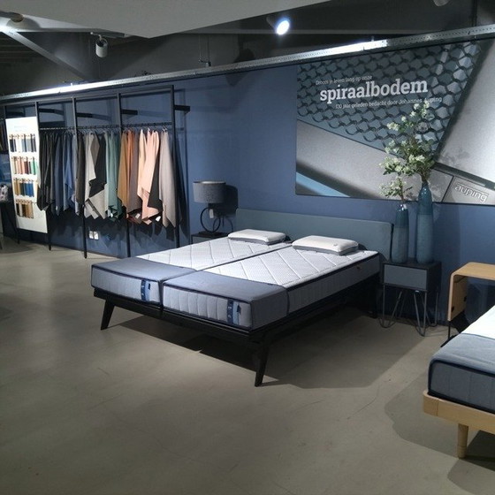 Image 1 of Letto Auping Original - 180x200