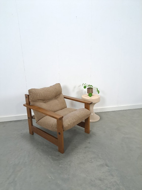 Image 1 of Bruin grijze fauteuil met eikenhouten frame