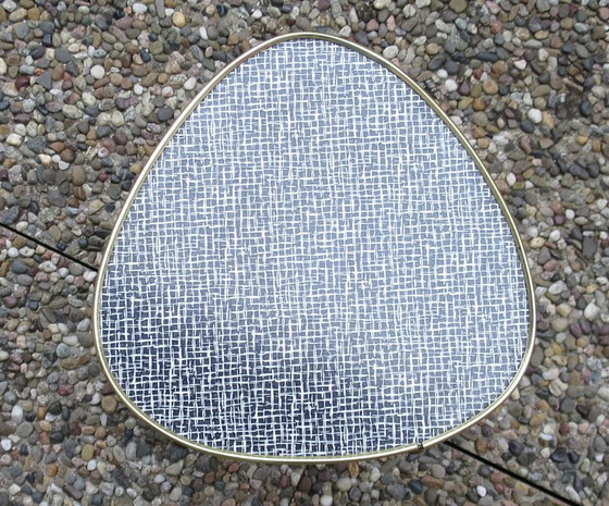 Image 1 of Table en forme de rein, table d'appoint, support pour plantes, trépied, à 3 pieds