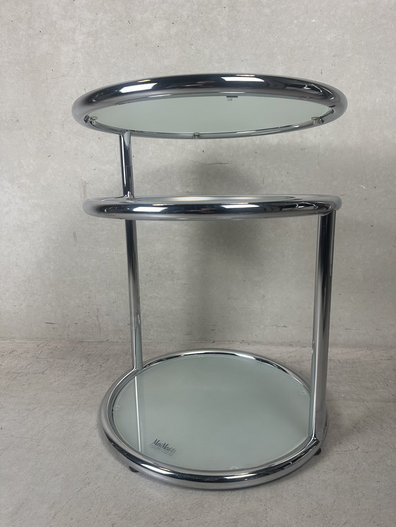 Image 1 of Table d'appoint italienne postmoderne en chrome et verre - MobilMetal
