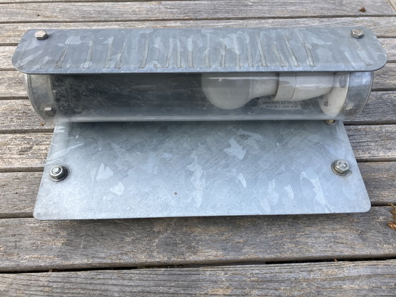 Image 1 of Lampas L17B Letterbox and 62/400 GLS 75W Wall Lighting