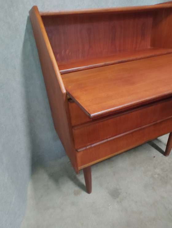 Image 1 of Sekretär