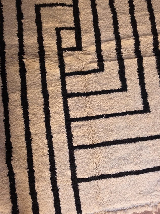 Image 1 of Tapis Beni Ourain au design moderne, 240 x 186 cm
