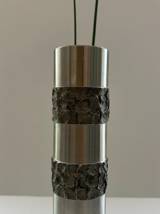 Vaso brutalista vintage in acciaio inossidabile – Vasi, Industrieel (photo 4 of 4)