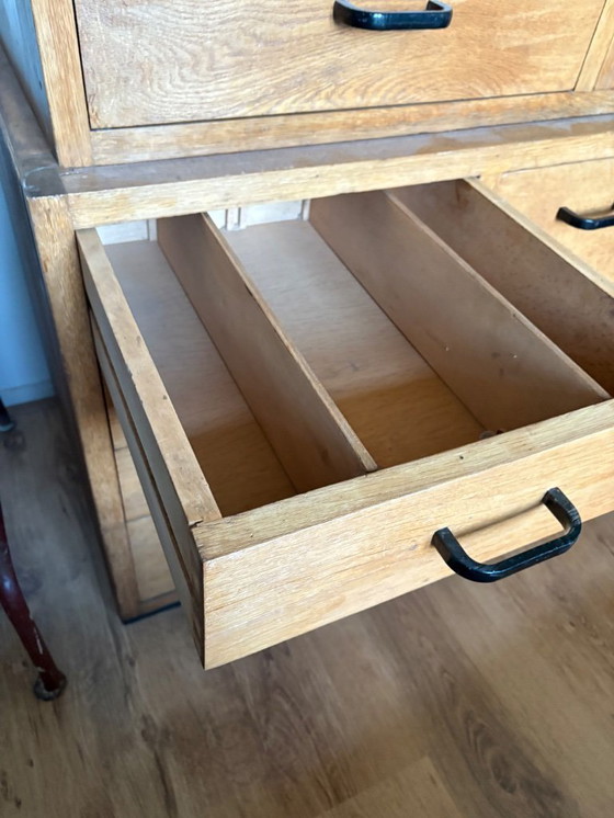 Image 1 of Twee Eiken Vintage Modernist Ladekasten Uit Drukkerij