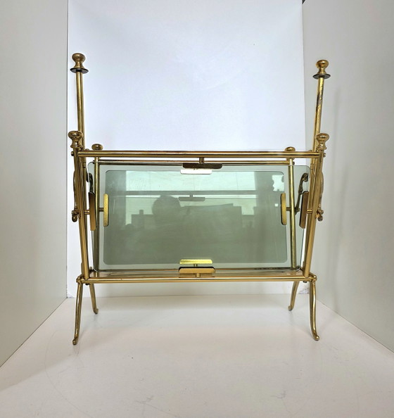 Porte-revues vintage en laiton et verre fumé, style milieu du siècle – Brass, Glass (photo 15 of 15)