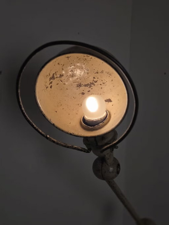 Jean-Louis Domecq, Lampada Jieldé industriale beige, Anni '50, Jielde, Lampade da tavolo, Metallo (foto 2 di 23)