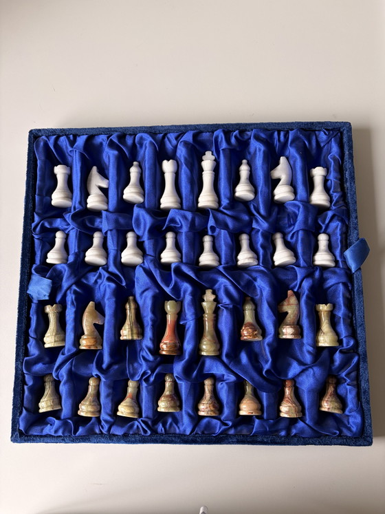 Vintage onyx chess set – Decorative Objects, Marble (photo 7 of 9)