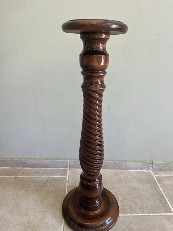 Sgabello in legno intagliato – Colonne, Wood, Vintage (photo 2 of 11)