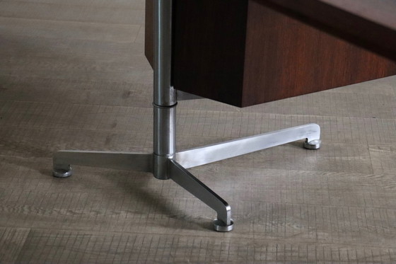 Image 1 of Escritorio T95 de Osvaldo Borsani para Tecno, Italia, 1956.