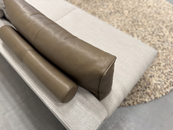 Image 1 of Conception sur stock Aikon Lounge 4 Zits 1 bras Milton Freeze