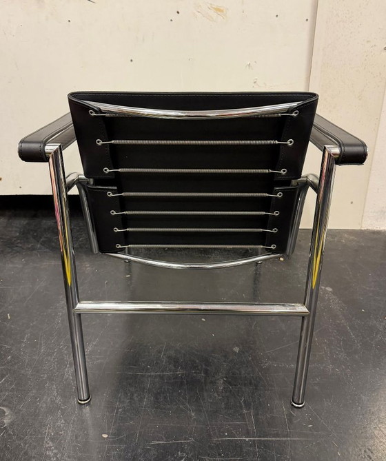 Image 1 of Cassina - Le Corbusier - Poltrona - LC1
