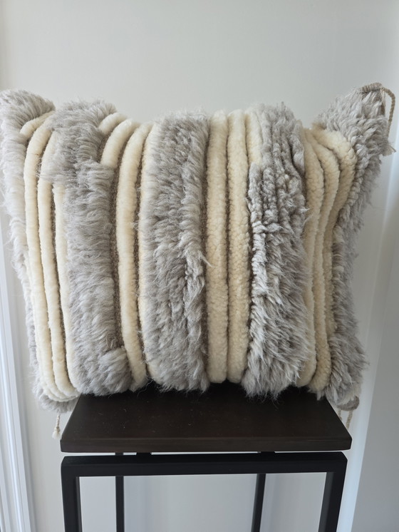 Image 1 of Hand-knotted wool pillowcase