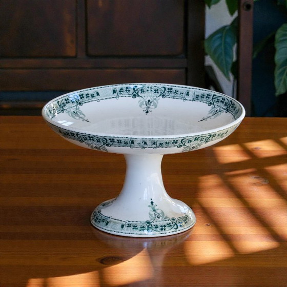 Image 1 of Antique 19th-century ironstone fruit bowl signed Sarreguemines, "Verdun" collection