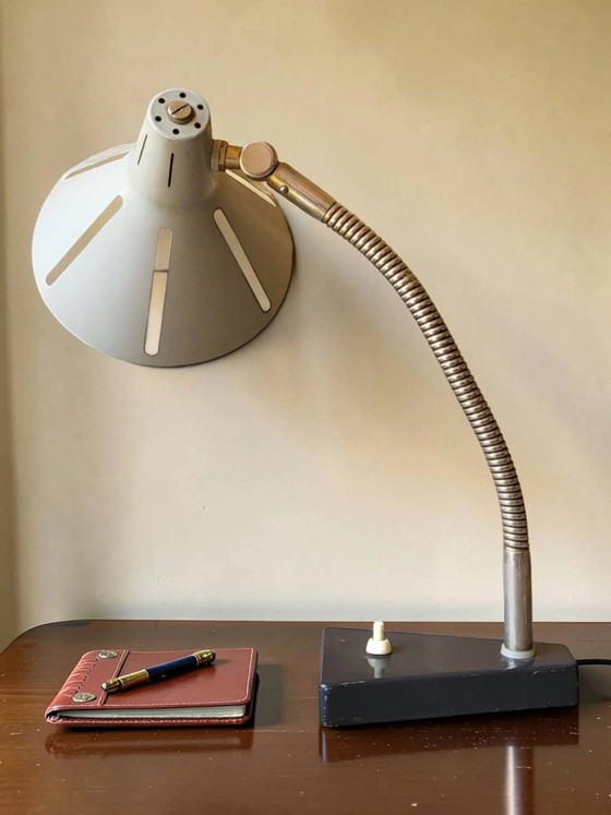 Lampada da scrivania Zonneserie - Hala Zeist – Lampade da lettura, Metal, Cast Iron, Mid Century Modern (photo 3 of 13)