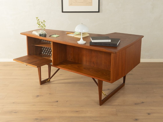 Image 1 of Boomerang-bureau, Peter Løvig Nielsen