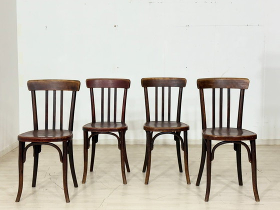 Image 1 of Set of 4 solid wood chairs / oak dining chairs / kitchen chairs