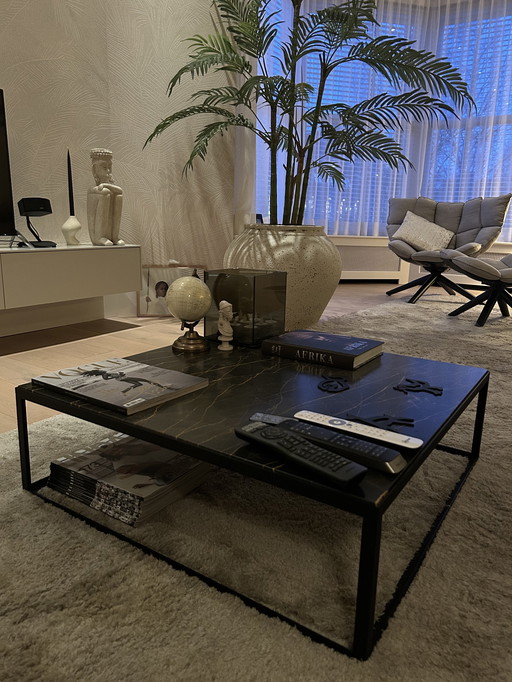 Natuurstenen salontafel - Janua SC54 - zwart marmer met goudader