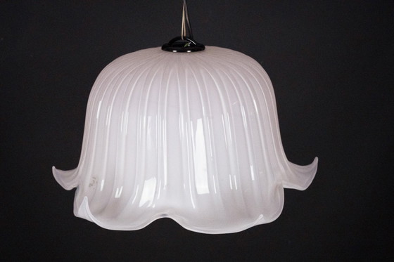 Image 1 of Grande lampadario vintage a forma di fiore in vetro di Murano rosa, Italia, anni '80.